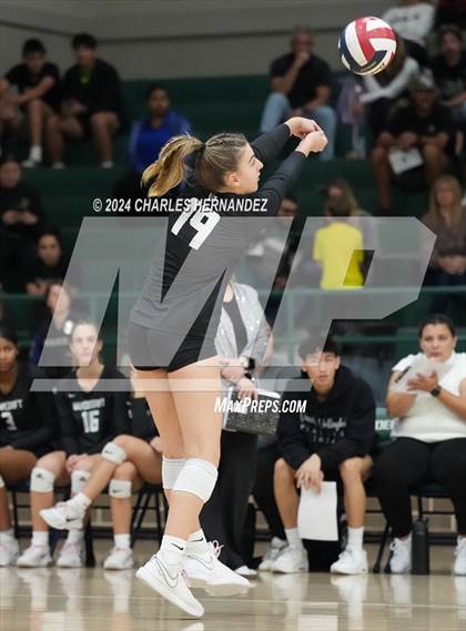 Thumbnail 3 in Stratford vs. Vandegrift (UIL 6A Volleyball Division II Semifinal) photogallery.
