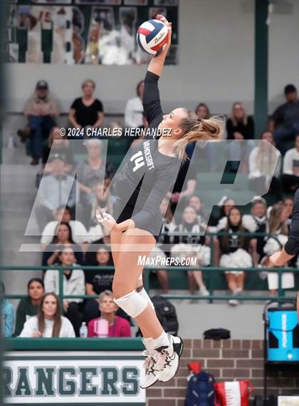 Thumbnail 3 in Stratford vs. Vandegrift (UIL 6A Volleyball Division II Semifinal) photogallery.