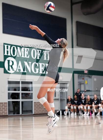 Thumbnail 3 in Stratford vs. Vandegrift (UIL 6A Volleyball Division II Semifinal) photogallery.