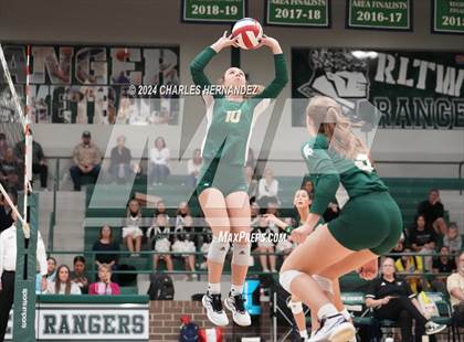 Thumbnail 3 in Stratford vs. Vandegrift (UIL 6A Volleyball Division II Semifinal) photogallery.