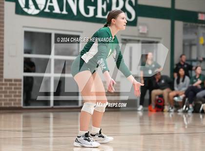 Thumbnail 2 in Stratford vs. Vandegrift (UIL 6A Volleyball Division II Semifinal) photogallery.