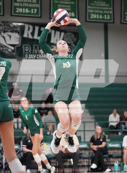 Thumbnail 1 in Stratford vs. Vandegrift (UIL 6A Volleyball Division II Semifinal) photogallery.