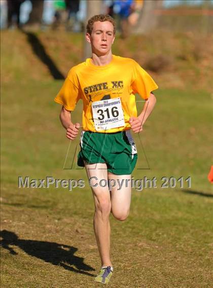 Thumbnail 3 in NYSHSAA Championships (Class B Boys) photogallery.