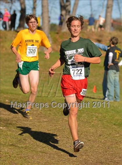Thumbnail 2 in NYSHSAA Championships (Class B Boys) photogallery.