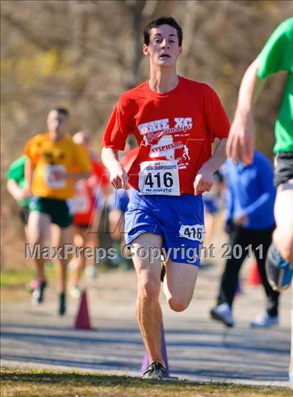 Thumbnail 1 in NYSHSAA Championships (Class B Boys) photogallery.
