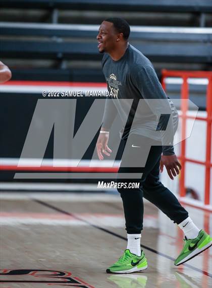 Thumbnail 3 in Campbell Hall vs Santa Monica (Beverly Hills Tournament) photogallery.