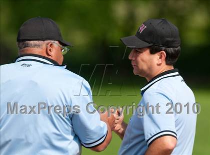 Thumbnail 1 in White Bear Lake @ Roseville photogallery.