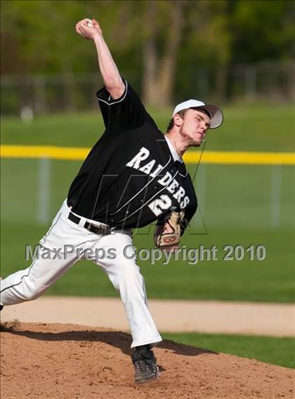 Thumbnail 2 in White Bear Lake @ Roseville photogallery.