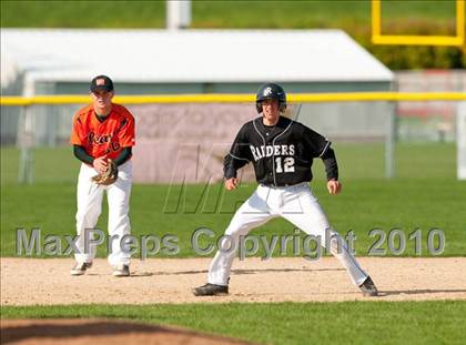 Thumbnail 1 in White Bear Lake @ Roseville photogallery.