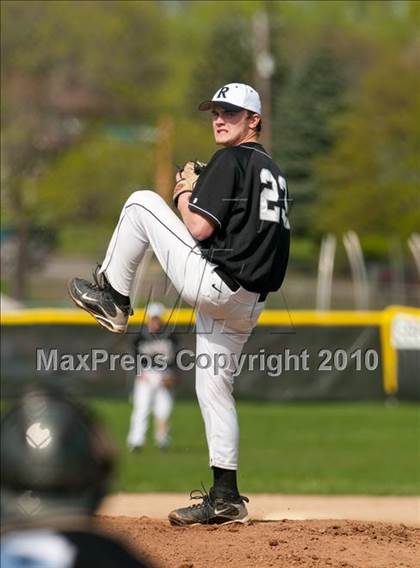Thumbnail 1 in White Bear Lake @ Roseville photogallery.
