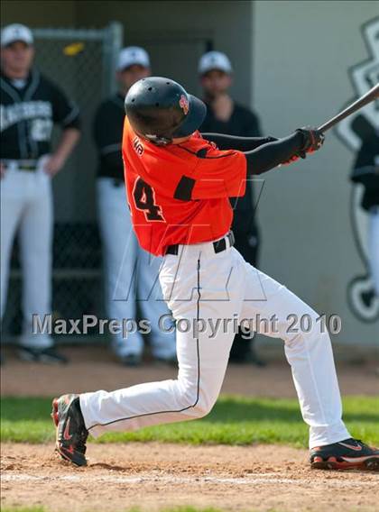 Thumbnail 2 in White Bear Lake @ Roseville photogallery.