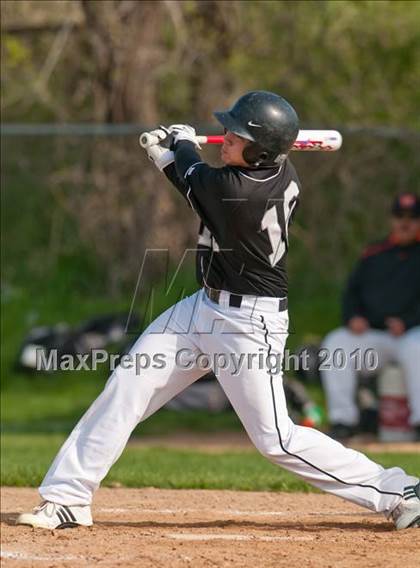 Thumbnail 1 in White Bear Lake @ Roseville photogallery.