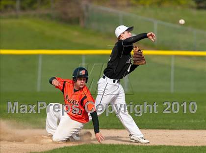 Thumbnail 2 in White Bear Lake @ Roseville photogallery.