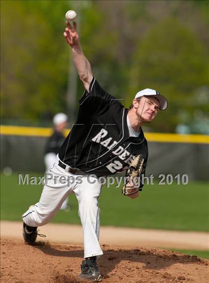 Thumbnail 1 in White Bear Lake @ Roseville photogallery.