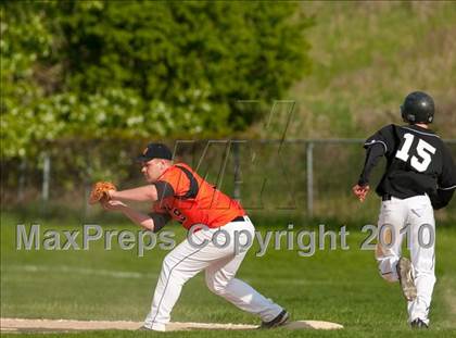 Thumbnail 1 in White Bear Lake @ Roseville photogallery.