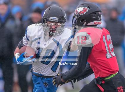 Thumbnail 2 in Eaglecrest vs. Grandview (CHSAA 5A Quarterfinal) photogallery.