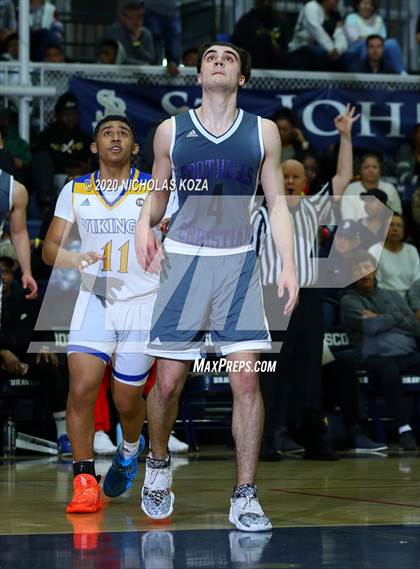 Thumbnail 2 in Foothills Christian vs. St. Bernard (Bosco Dream Showcase) photogallery.