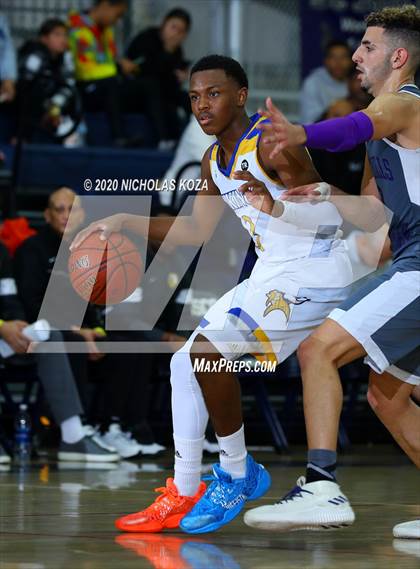 Thumbnail 1 in Foothills Christian vs. St. Bernard (Bosco Dream Showcase) photogallery.