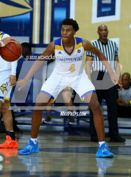 Thumbnail 3 in Foothills Christian vs. St. Bernard (Bosco Dream Showcase) photogallery.