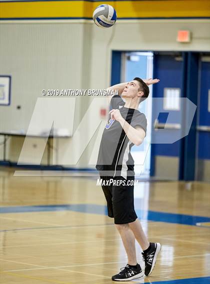 Thumbnail 1 in Vista del Lago @ Del Campo photogallery.