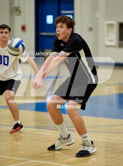 Thumbnail 1 in Vista del Lago @ Del Campo photogallery.