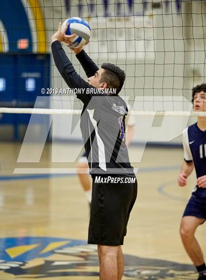 Thumbnail 1 in Vista del Lago @ Del Campo photogallery.