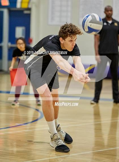 Thumbnail 2 in Vista del Lago @ Del Campo photogallery.