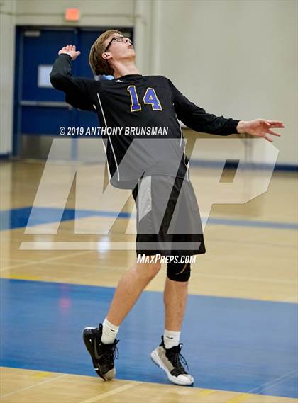Thumbnail 2 in Vista del Lago @ Del Campo photogallery.