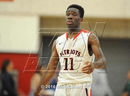 Thumbnail 2 in Viewpoint vs. Harvard-Westlake (CIF SoCal Regional D4 Final) photogallery.