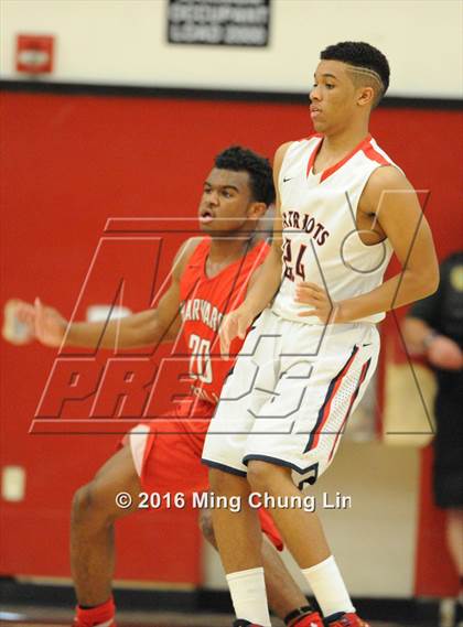 Thumbnail 2 in Viewpoint vs. Harvard-Westlake (CIF SoCal Regional D4 Final) photogallery.