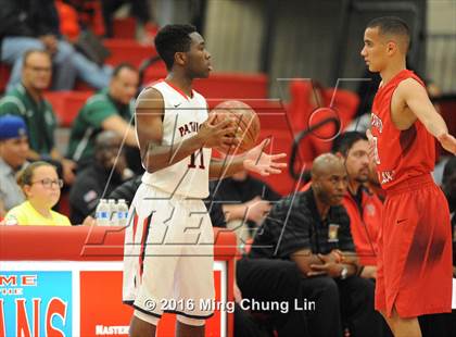 Thumbnail 3 in Viewpoint vs. Harvard-Westlake (CIF SoCal Regional D4 Final) photogallery.