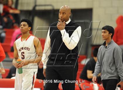 Thumbnail 2 in Viewpoint vs. Harvard-Westlake (CIF SoCal Regional D4 Final) photogallery.