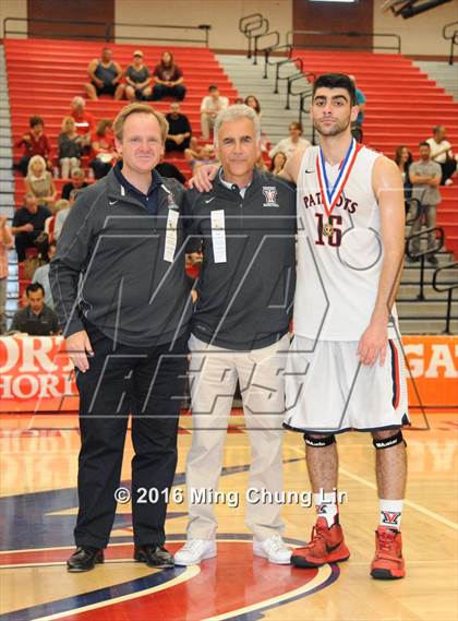 Thumbnail 2 in Viewpoint vs. Harvard-Westlake (CIF SoCal Regional D4 Final) photogallery.