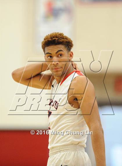 Thumbnail 3 in Viewpoint vs. Harvard-Westlake (CIF SoCal Regional D4 Final) photogallery.