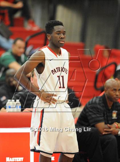 Thumbnail 2 in Viewpoint vs. Harvard-Westlake (CIF SoCal Regional D4 Final) photogallery.
