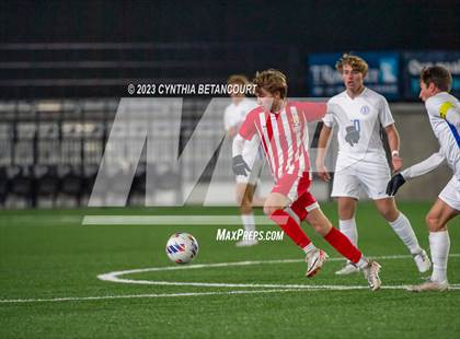Thumbnail 3 in Broomfield vs Denver East (CHSAA 5A Championship) photogallery.