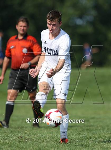 Thumbnail 2 in Gates Chili vs. Eastridge photogallery.