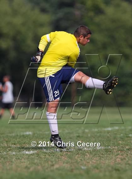 Thumbnail 2 in Gates Chili vs. Eastridge photogallery.