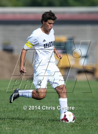 Thumbnail 2 in Gates Chili vs. Eastridge photogallery.