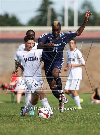 Thumbnail 2 in Gates Chili vs. Eastridge photogallery.