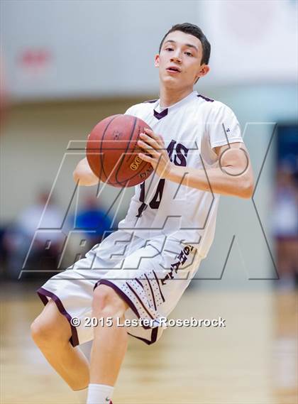 Thumbnail 1 in Warren vs. Marshall photogallery.