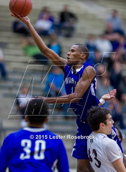 Thumbnail 1 in Warren vs. Marshall photogallery.
