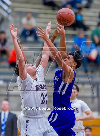 Thumbnail 1 in Warren vs. Marshall photogallery.
