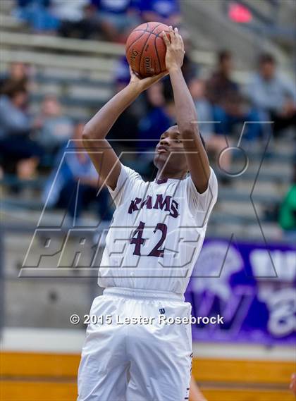 Thumbnail 2 in Warren vs. Marshall photogallery.