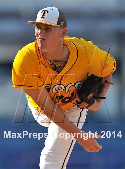Thumbnail 1 in Temecula Valley vs. Aliso Niguel (CIF SS DIV 2 Final) photogallery.