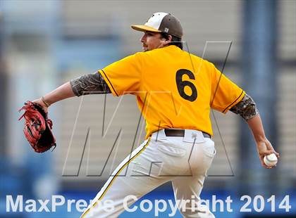 Thumbnail 2 in Temecula Valley vs. Aliso Niguel (CIF SS DIV 2 Final) photogallery.