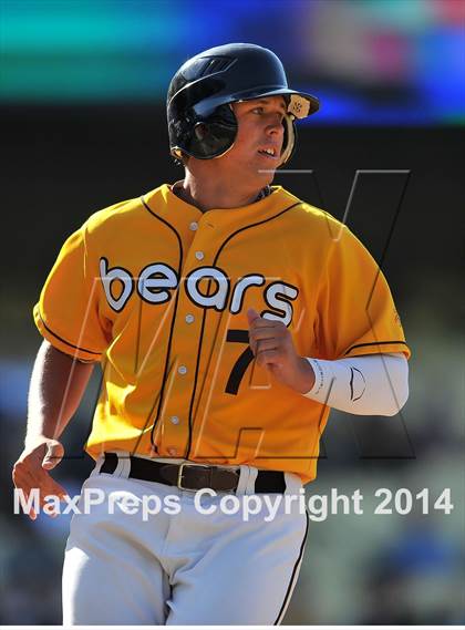 Thumbnail 1 in Temecula Valley vs. Aliso Niguel (CIF SS DIV 2 Final) photogallery.