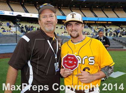 Thumbnail 2 in Temecula Valley vs. Aliso Niguel (CIF SS DIV 2 Final) photogallery.