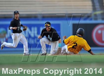 Thumbnail 2 in Temecula Valley vs. Aliso Niguel (CIF SS DIV 2 Final) photogallery.
