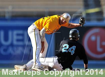 Thumbnail 1 in Temecula Valley vs. Aliso Niguel (CIF SS DIV 2 Final) photogallery.